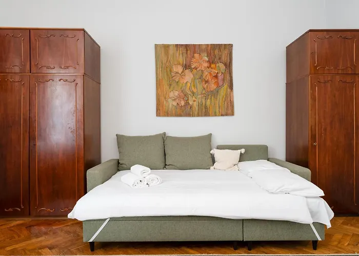 Mogilska Standard Apartment